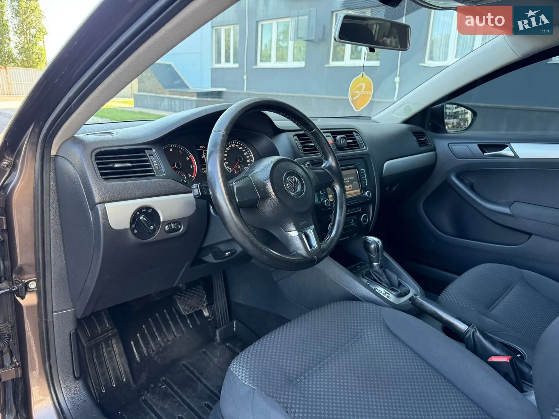 2011 Volkswagen Jetta - мініатюра 45