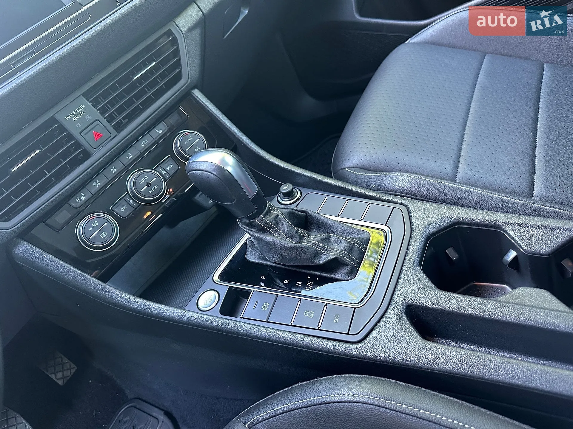 2020 Volkswagen Jetta - мініатюра 24