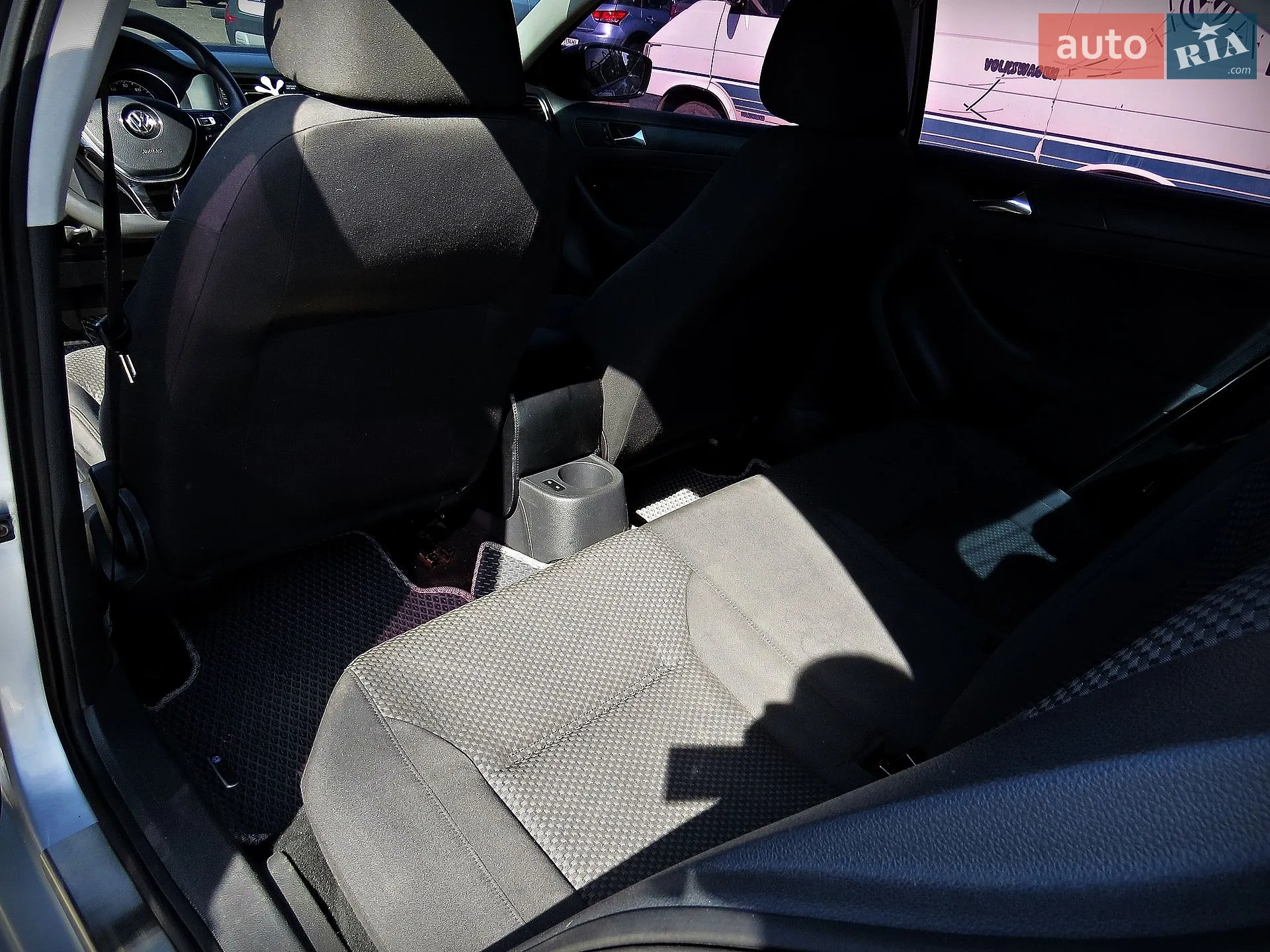 2010 Volkswagen Jetta - мініатюра 14