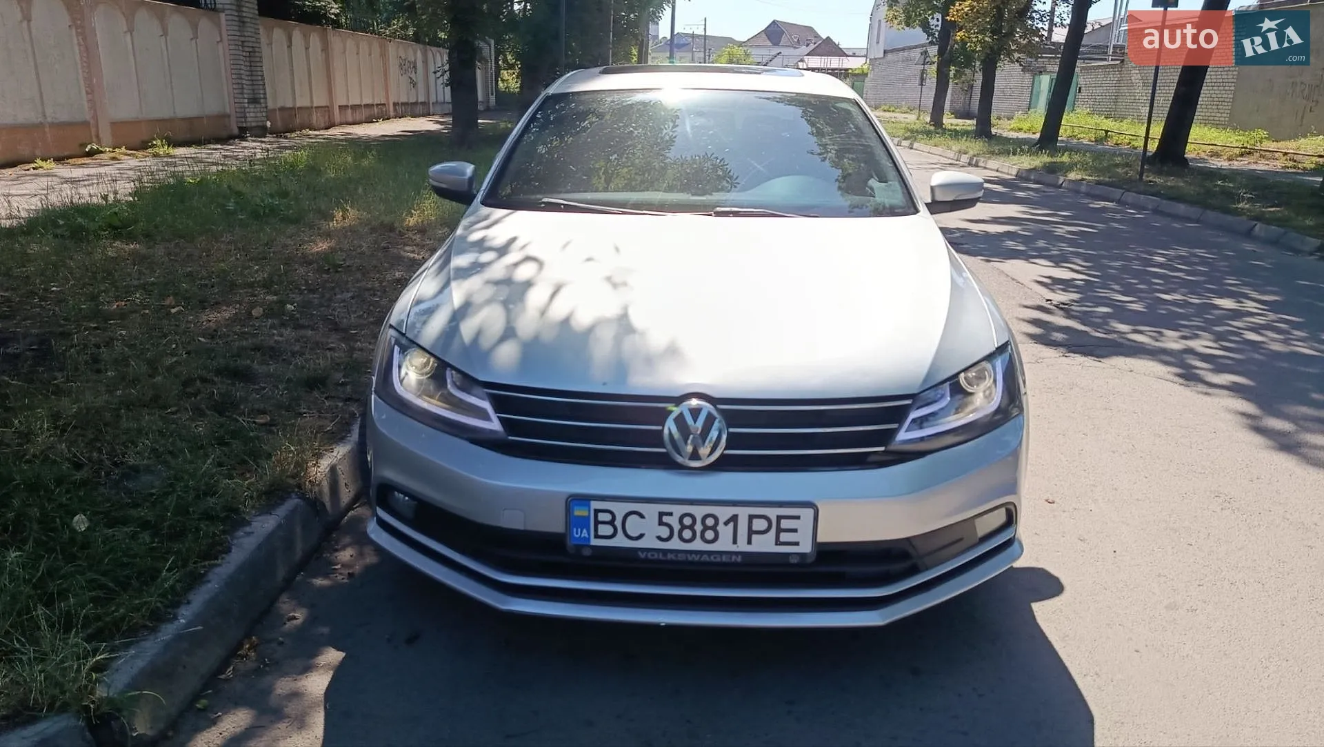 2015 Volkswagen Jetta - фото 1
