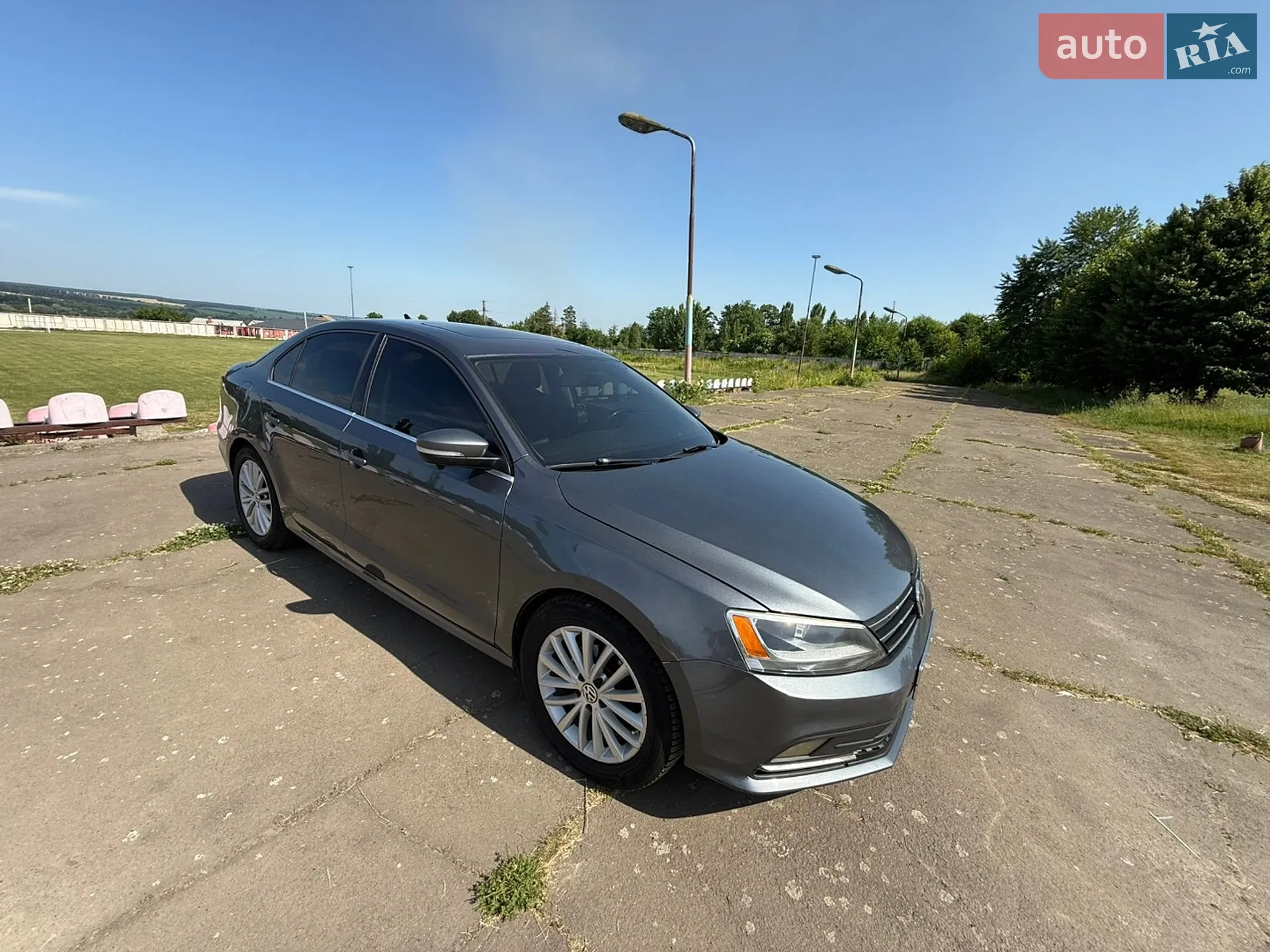 2015 Volkswagen Jetta - фото 1