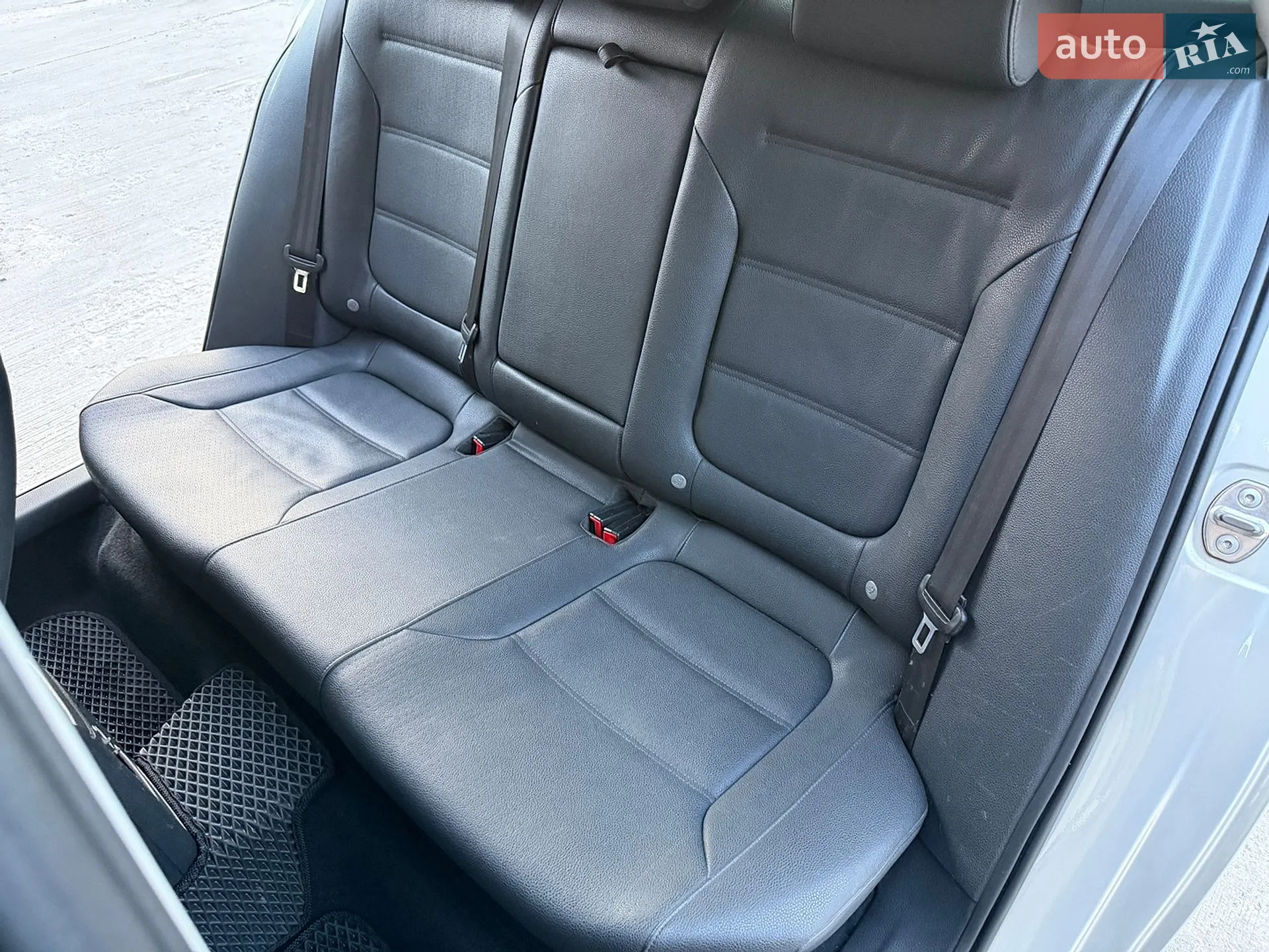 2010 Volkswagen Jetta - мініатюра 20