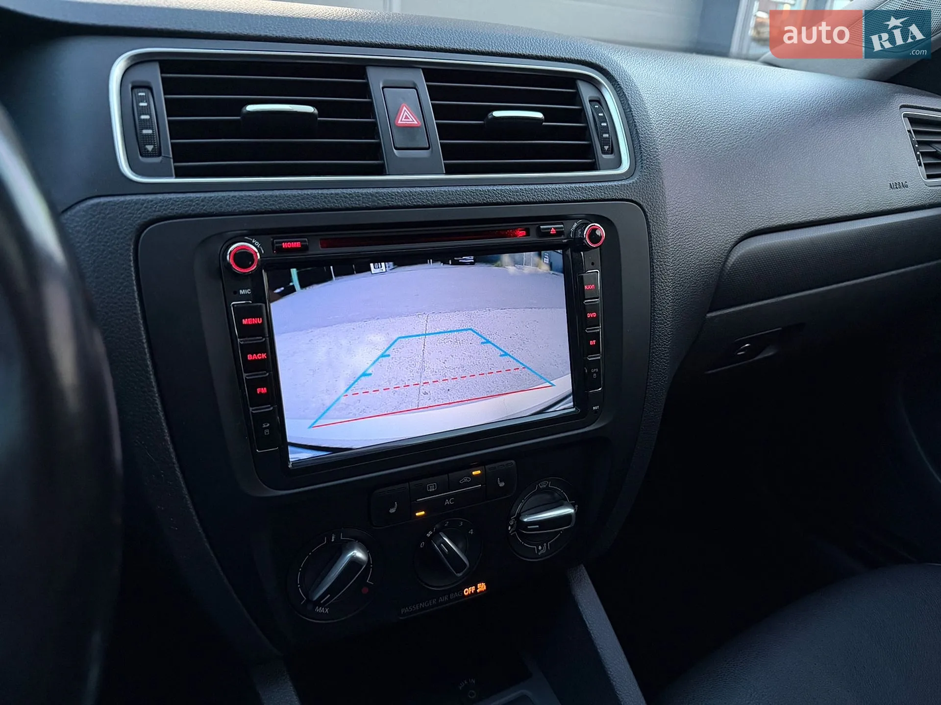 2010 Volkswagen Jetta - мініатюра 34