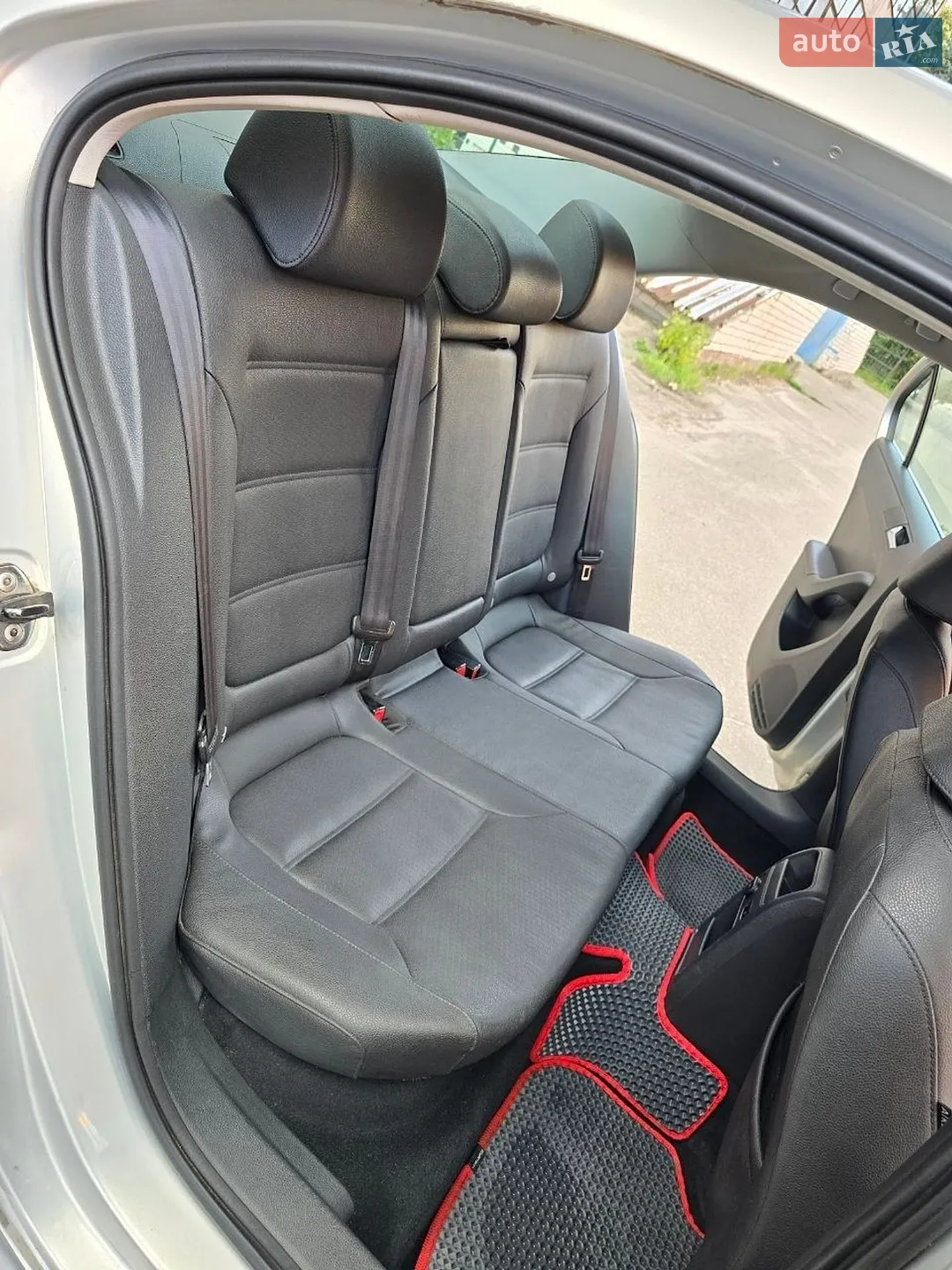 2010 Volkswagen Jetta - мініатюра 19