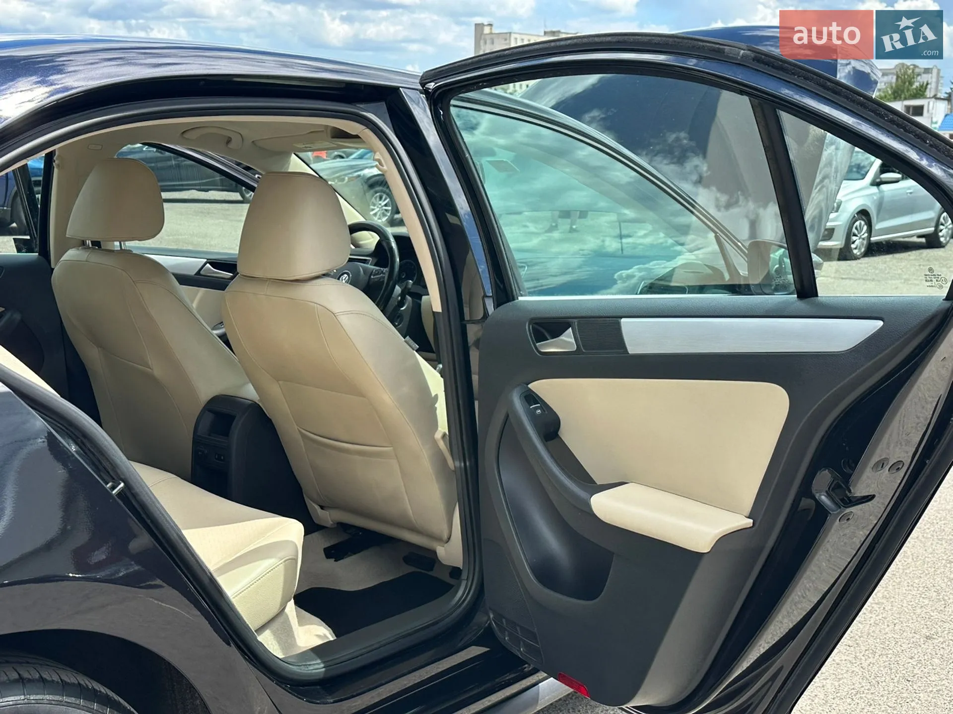 2012 Volkswagen Jetta - мініатюра 41