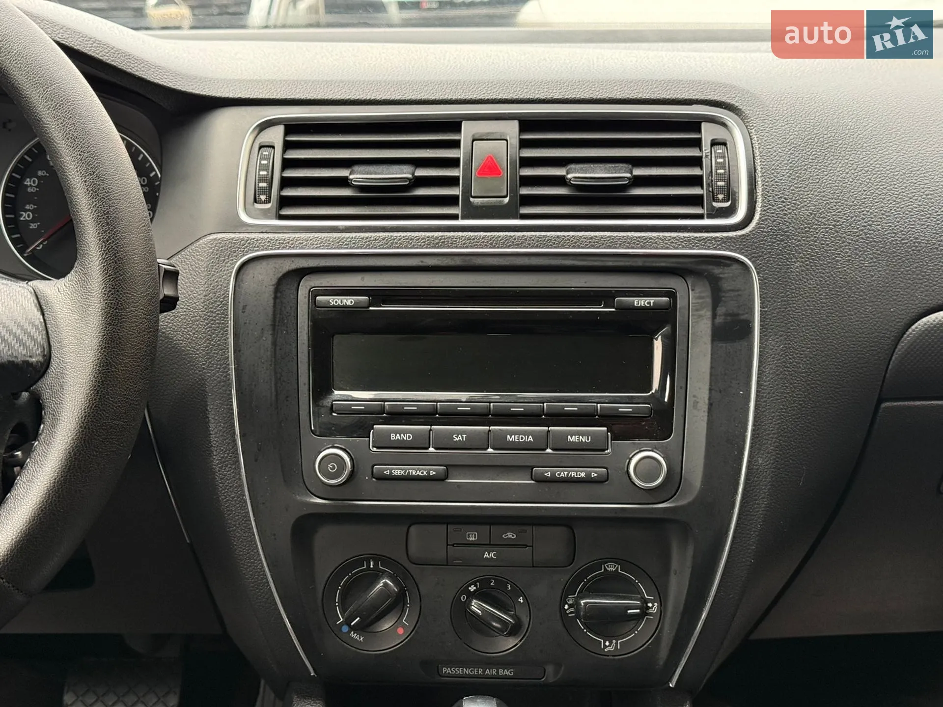 2014 Volkswagen Jetta - мініатюра 31