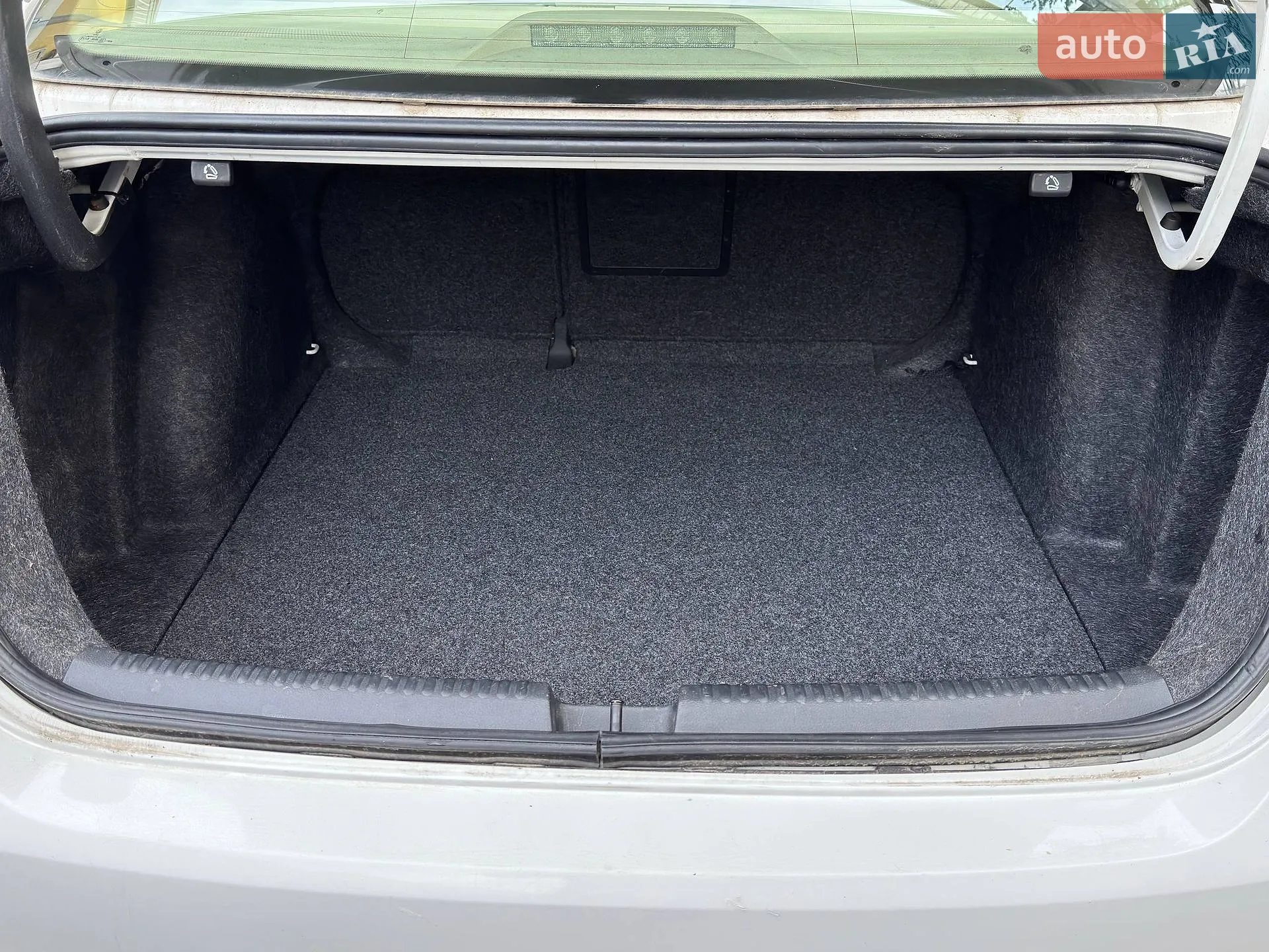 2012 Volkswagen Jetta - мініатюра 15
