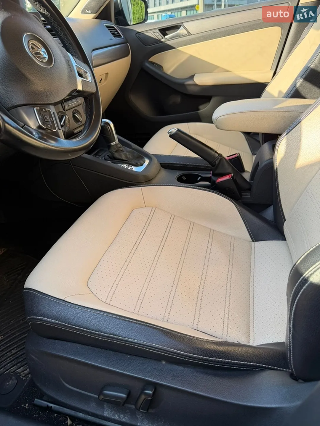 2013 Volkswagen Jetta - мініатюра 28