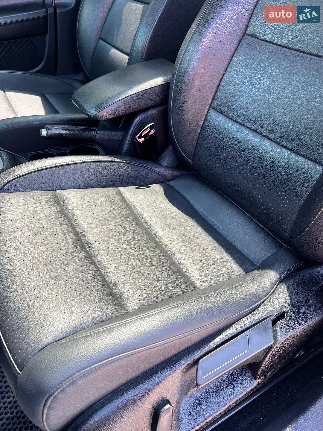 2012 Volkswagen Jetta - мініатюра 22