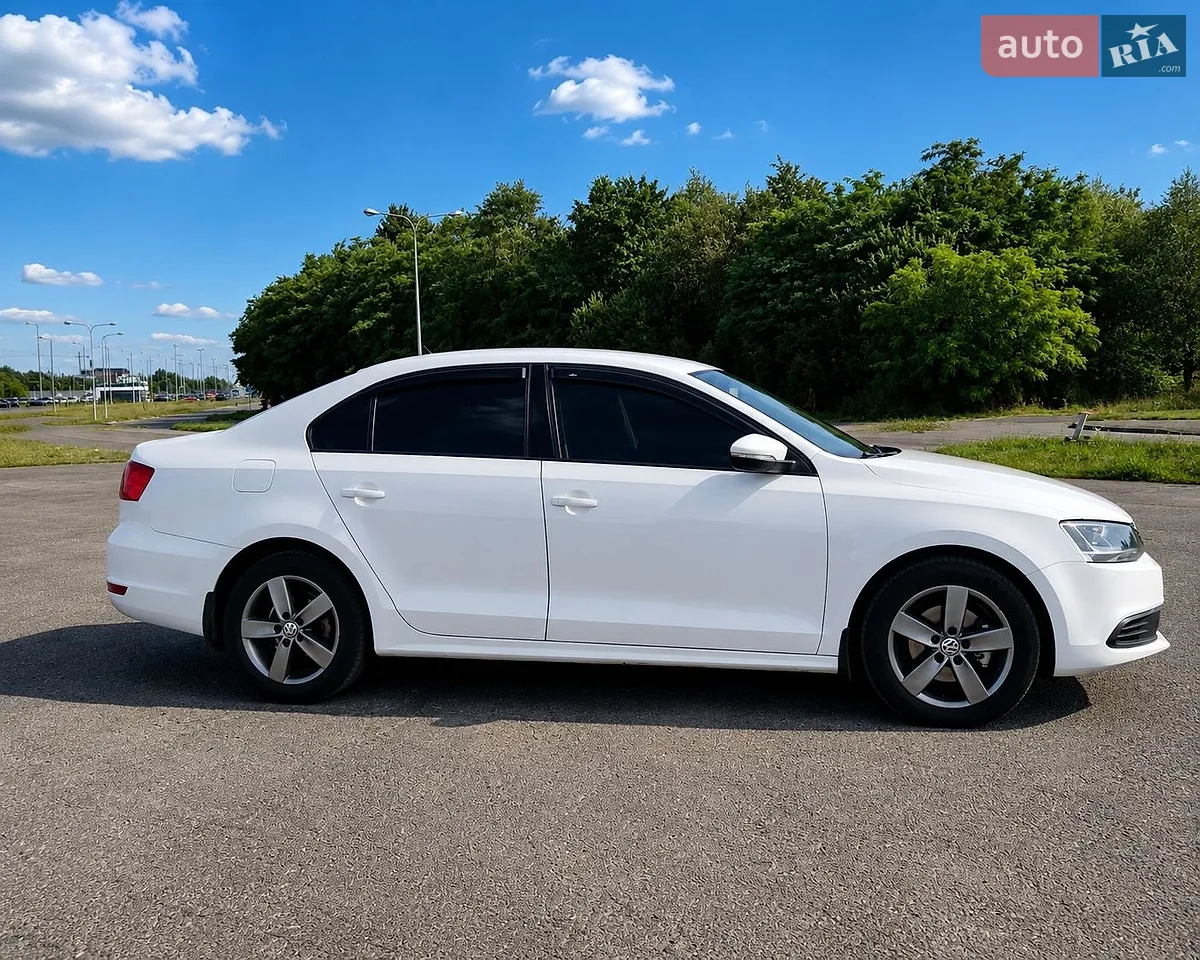 2012 Volkswagen Jetta - мініатюра 11