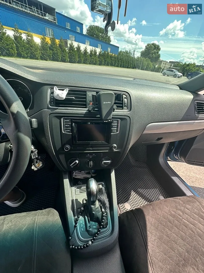 2017 Volkswagen Jetta - мініатюра 31