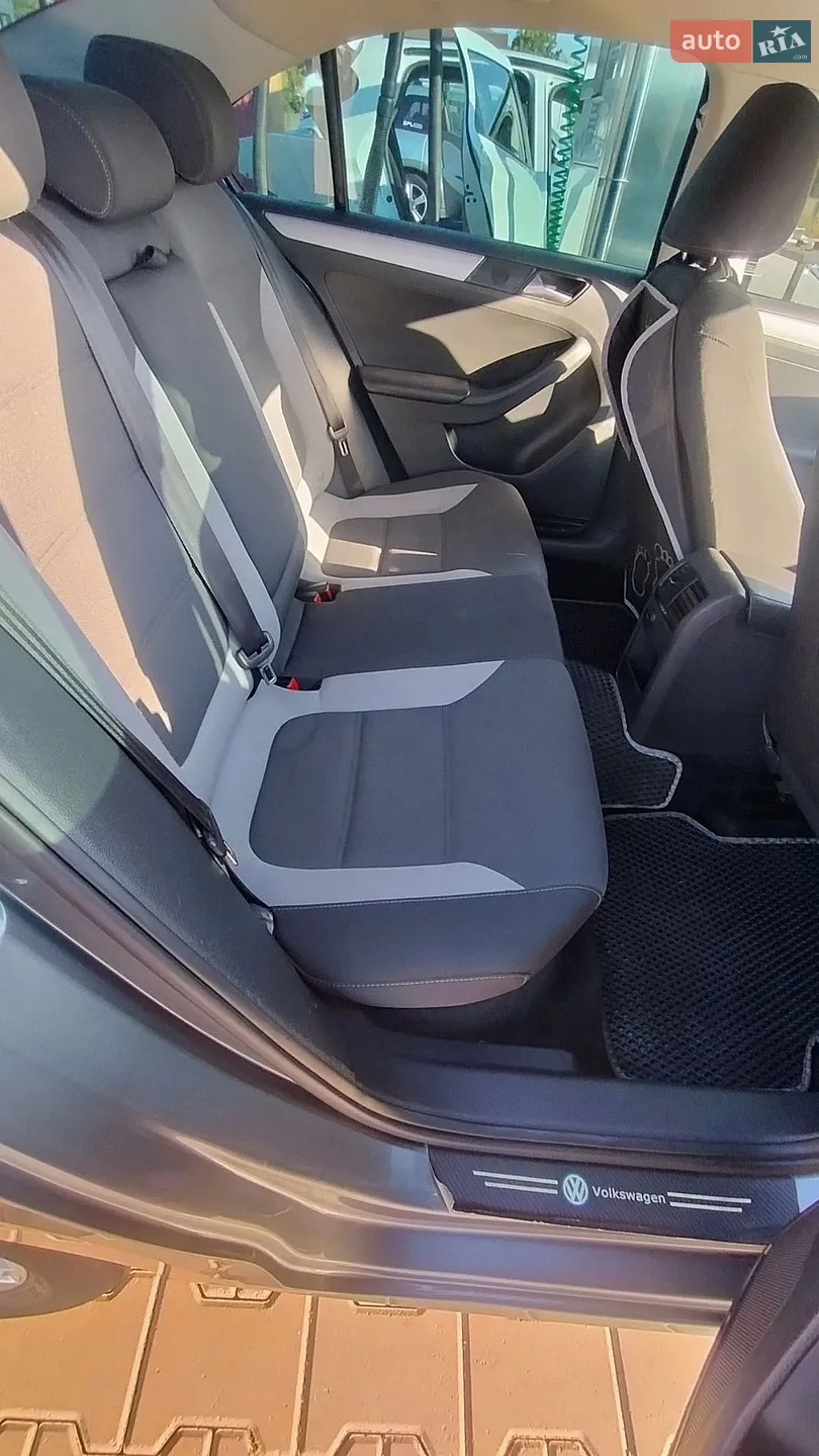 2013 Volkswagen Jetta - мініатюра 13