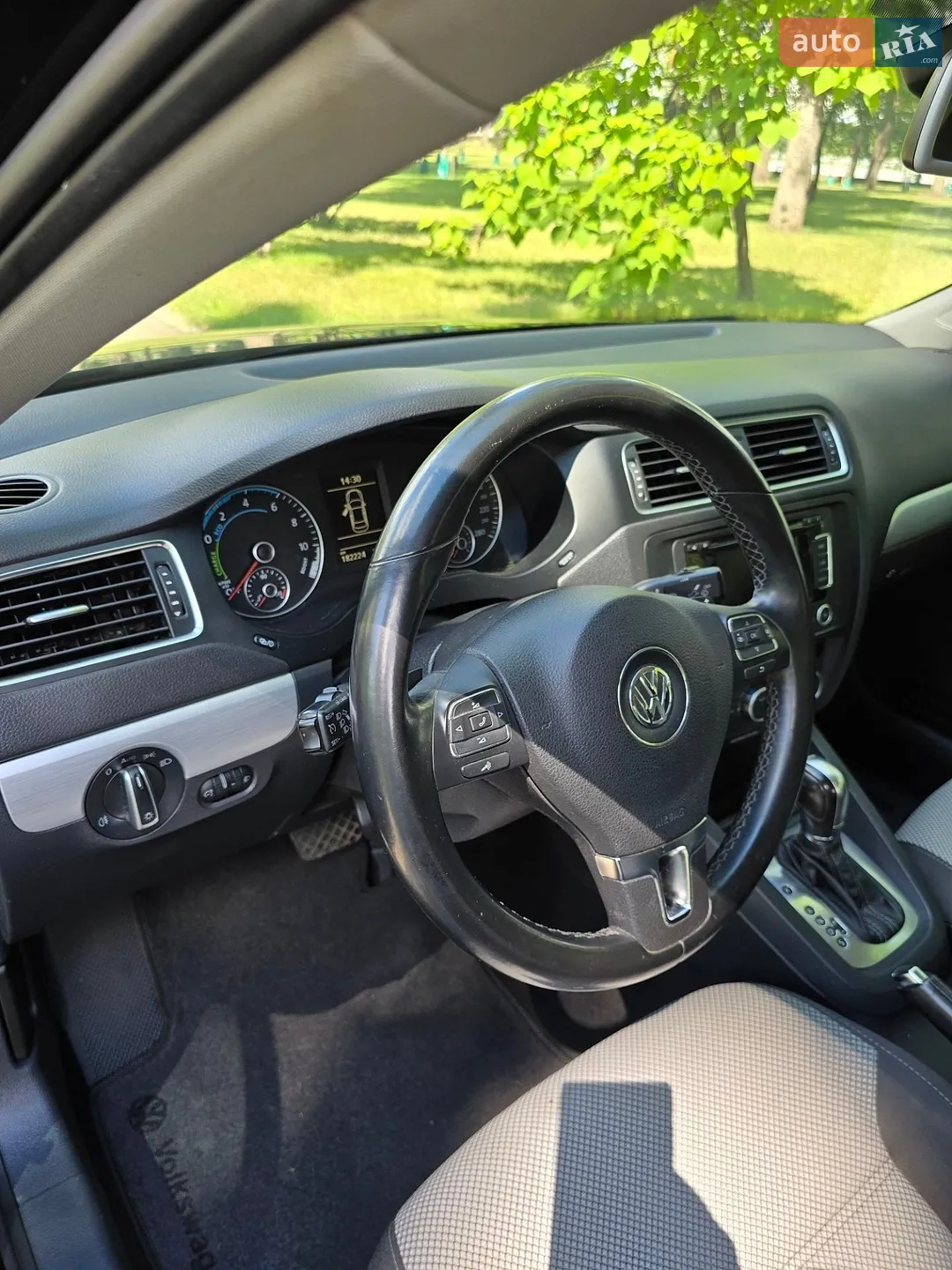 2013 Volkswagen Jetta - мініатюра 25
