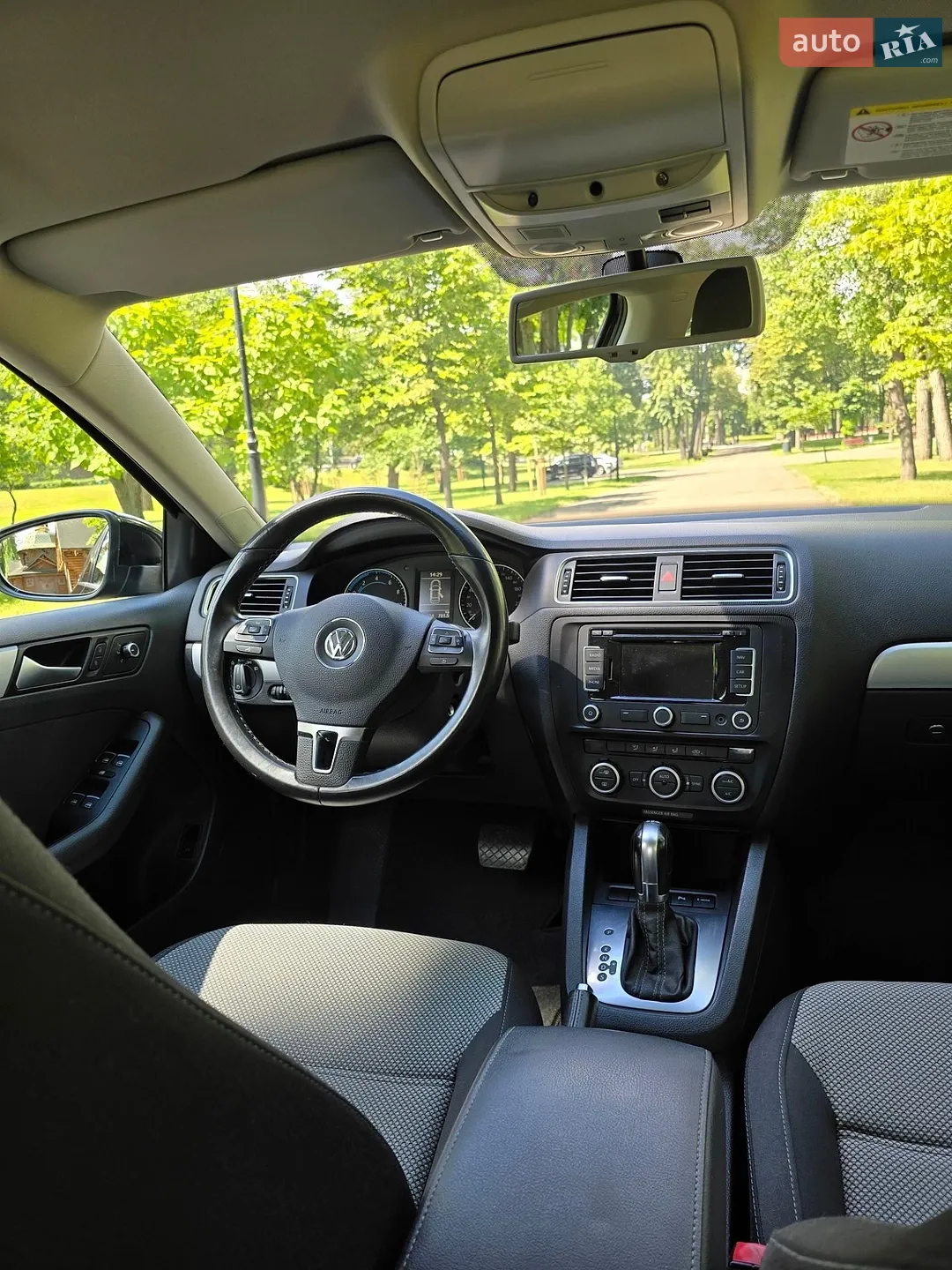 2013 Volkswagen Jetta - мініатюра 30