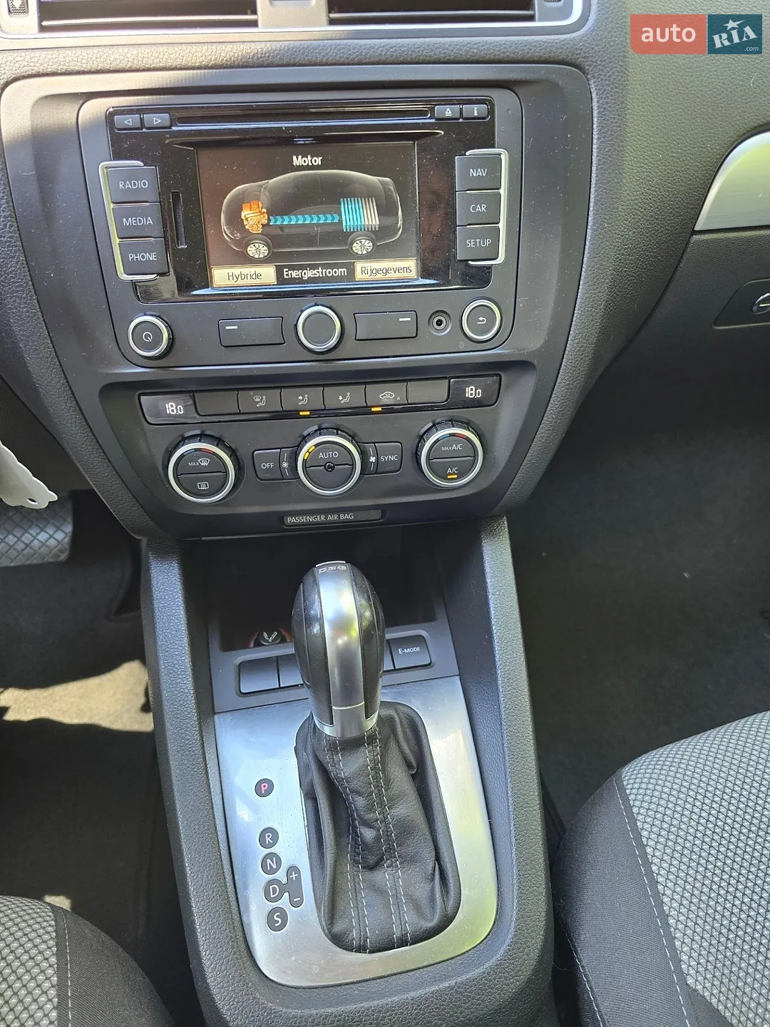 2013 Volkswagen Jetta - мініатюра 40
