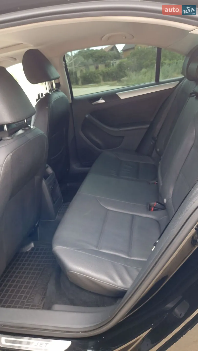 2010 Volkswagen Jetta - мініатюра 22