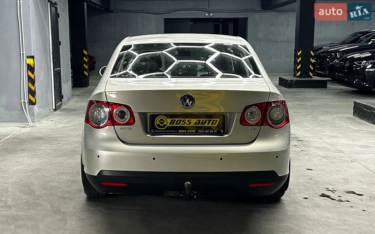 2010 Volkswagen Jetta - мініатюра 6