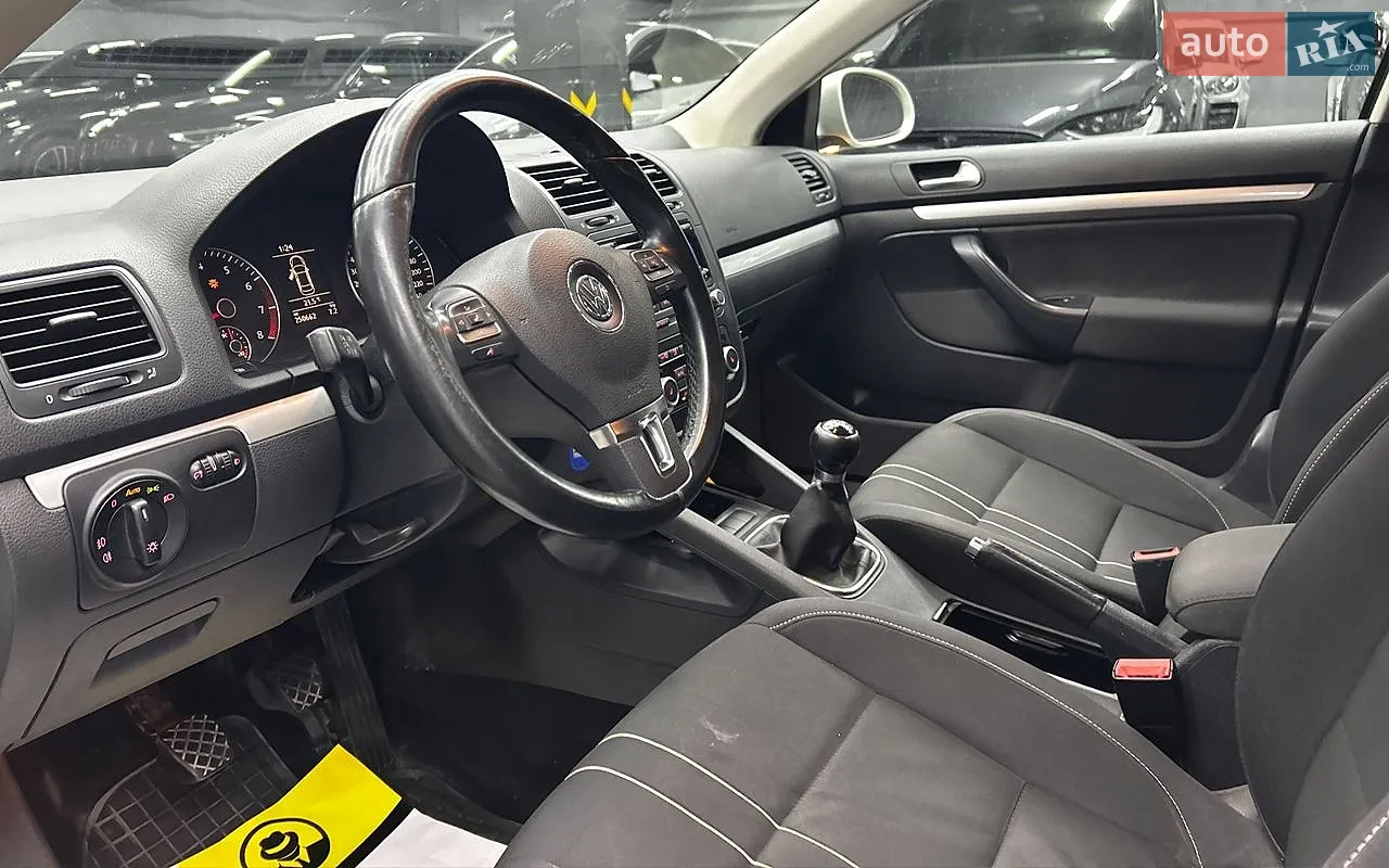 2010 Volkswagen Jetta - мініатюра 10