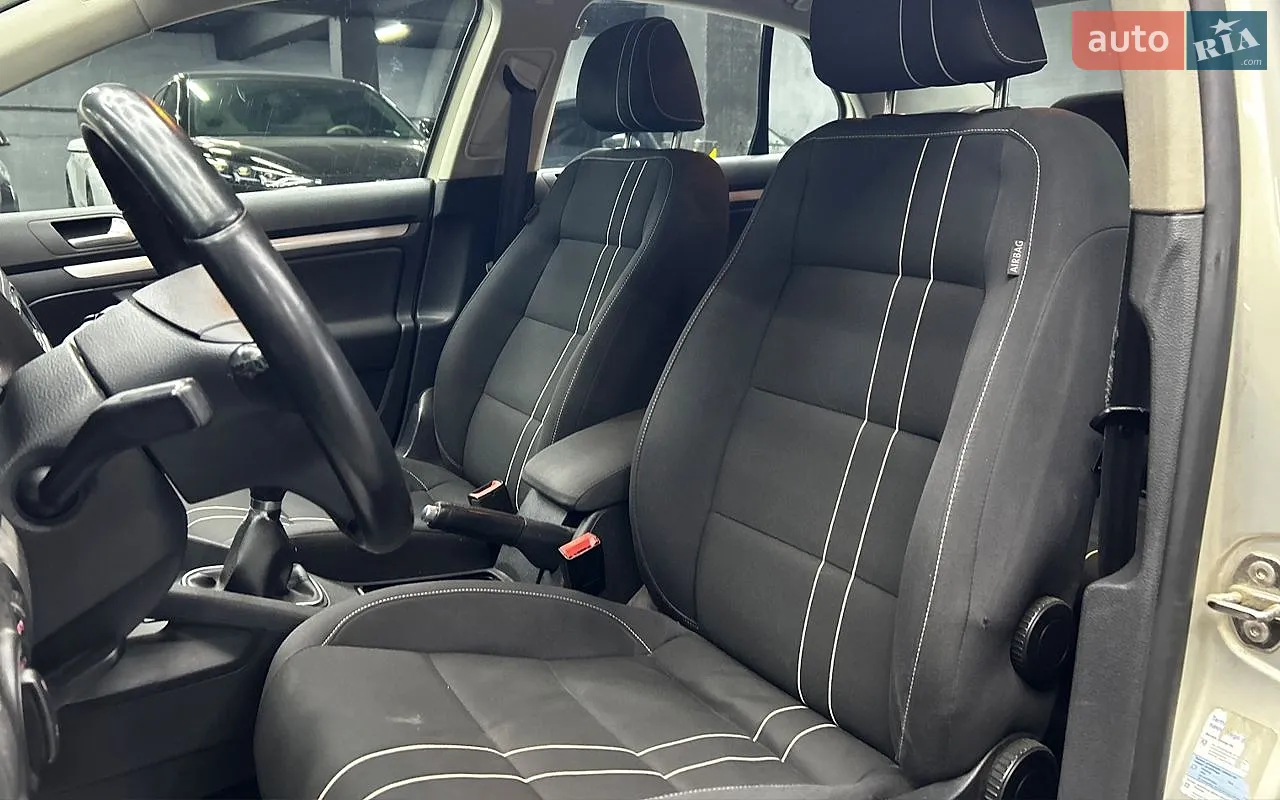 2010 Volkswagen Jetta - мініатюра 9