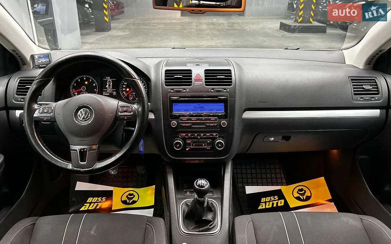 2010 Volkswagen Jetta - мініатюра 14