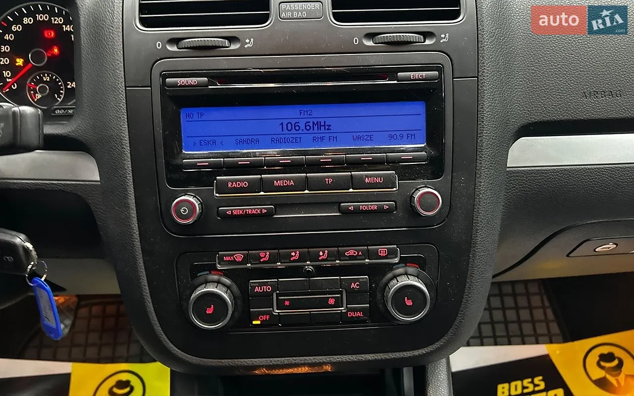 2010 Volkswagen Jetta - мініатюра 19