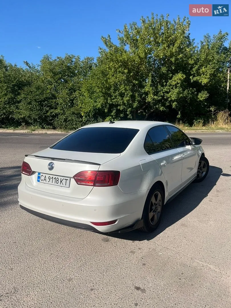 2013 Volkswagen Jetta - мініатюра 4