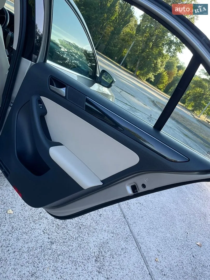2015 Volkswagen Jetta - мініатюра 36