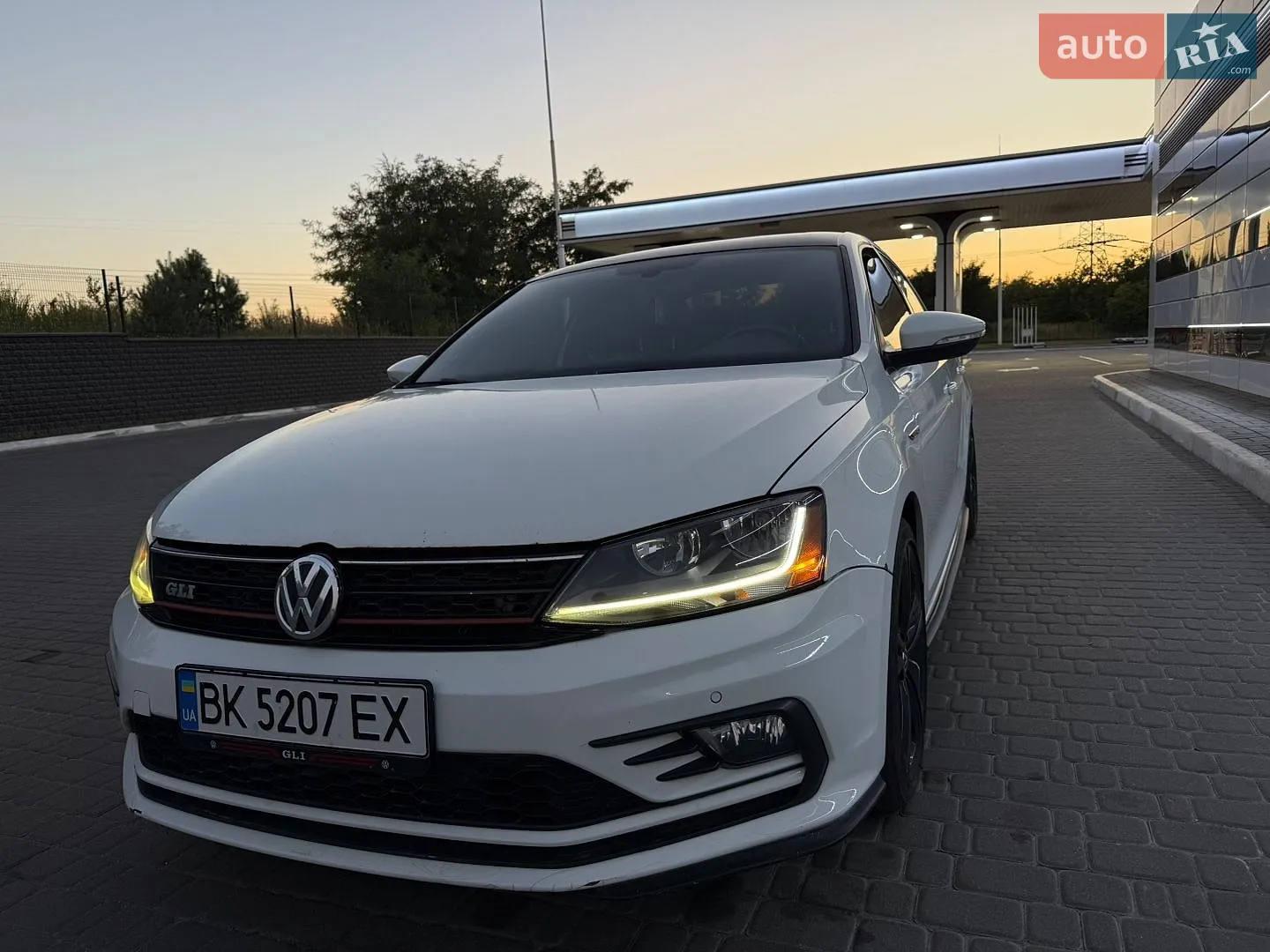 2016 Volkswagen Jetta - фото 1