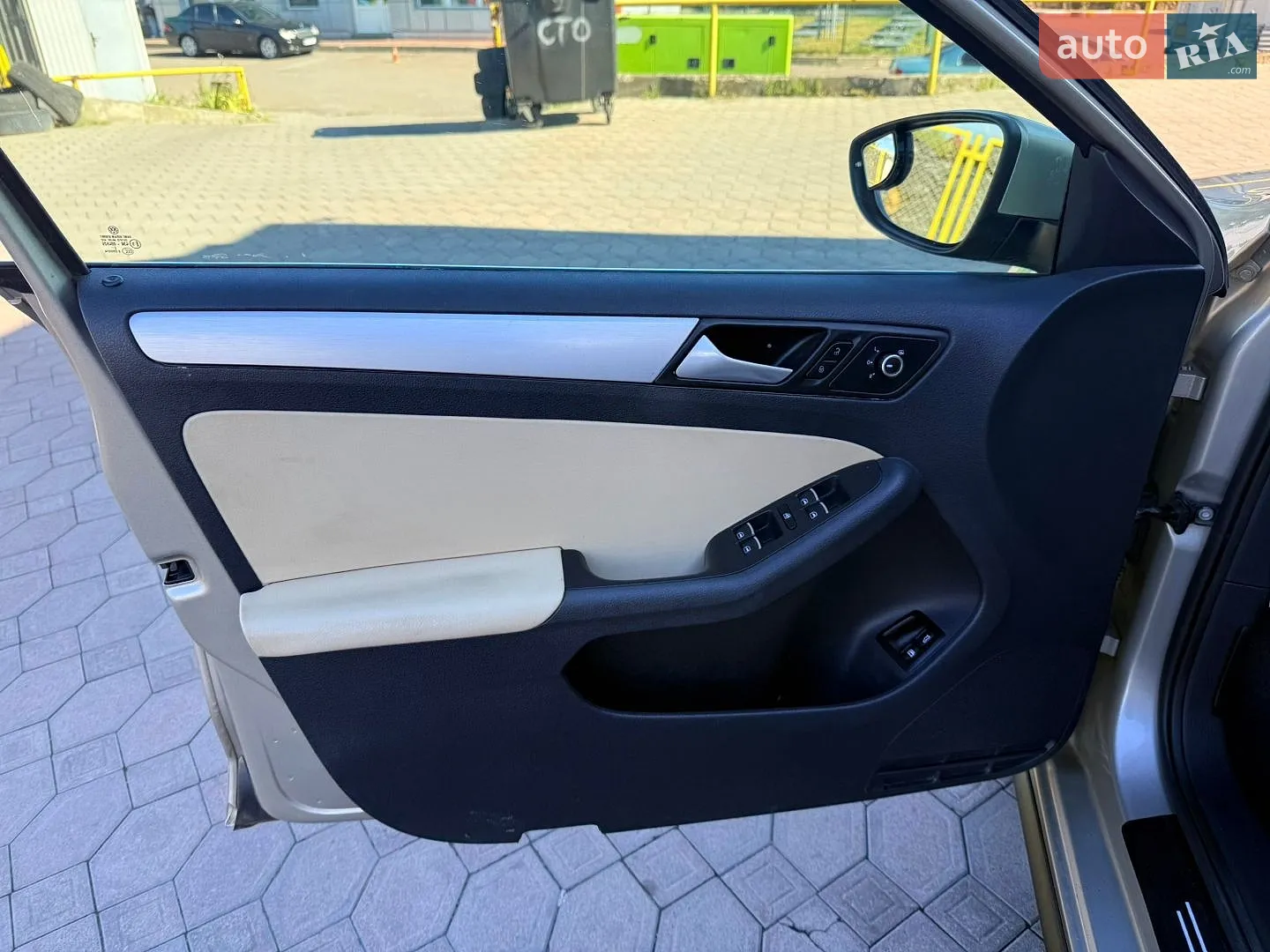 2012 Volkswagen Jetta - мініатюра 24