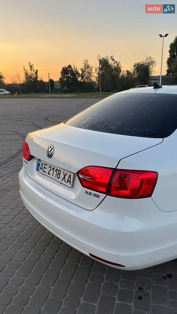 2013 Volkswagen Jetta - мініатюра 2