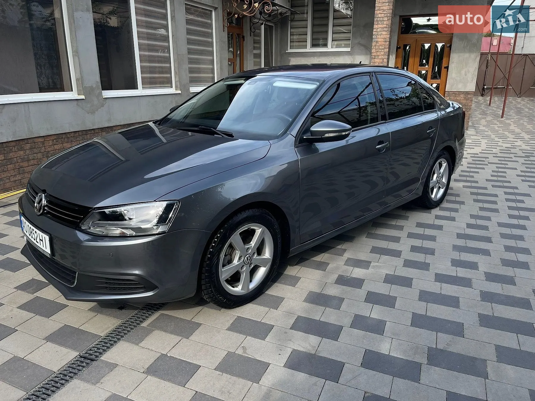 2011 Volkswagen Jetta - мініатюра 3
