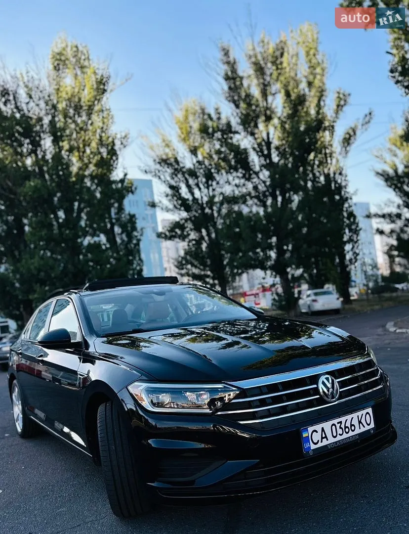 2018 Volkswagen Jetta - фото 1