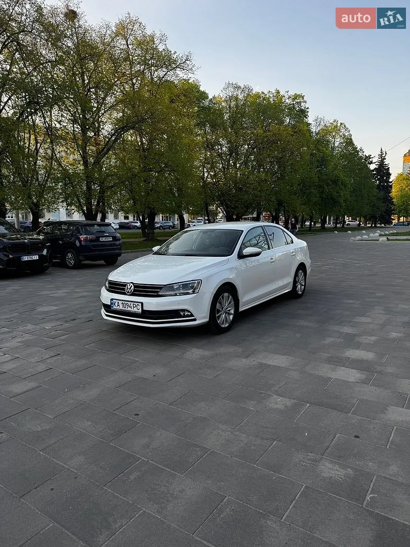 2016 Volkswagen Jetta - фото 1