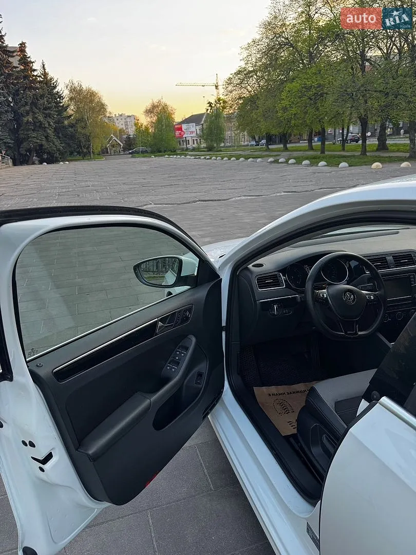 2016 Volkswagen Jetta - мініатюра 13