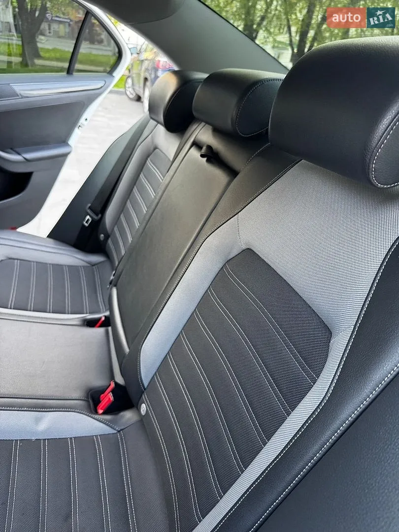 2016 Volkswagen Jetta - мініатюра 21