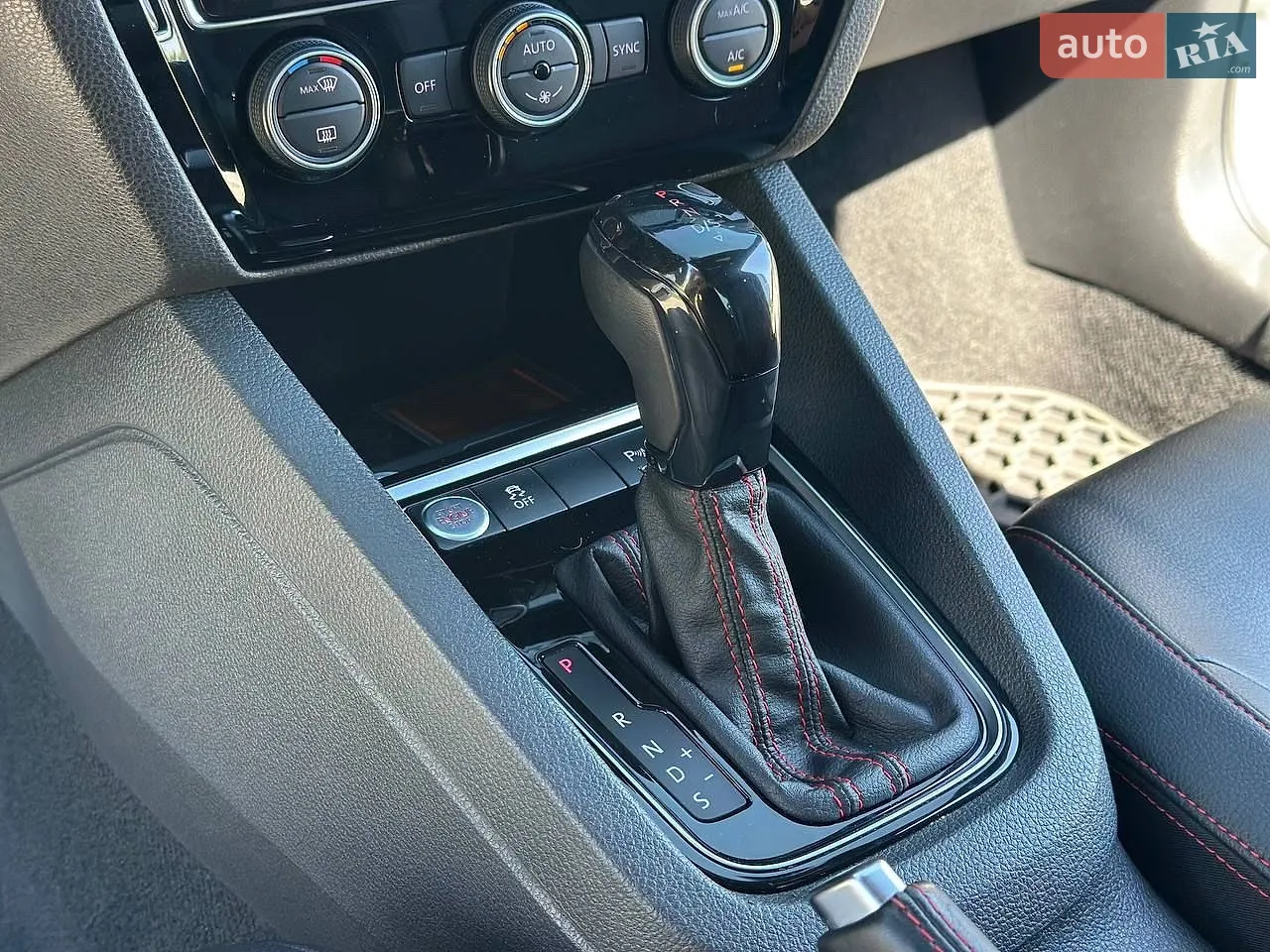 2016 Volkswagen Jetta - мініатюра 15