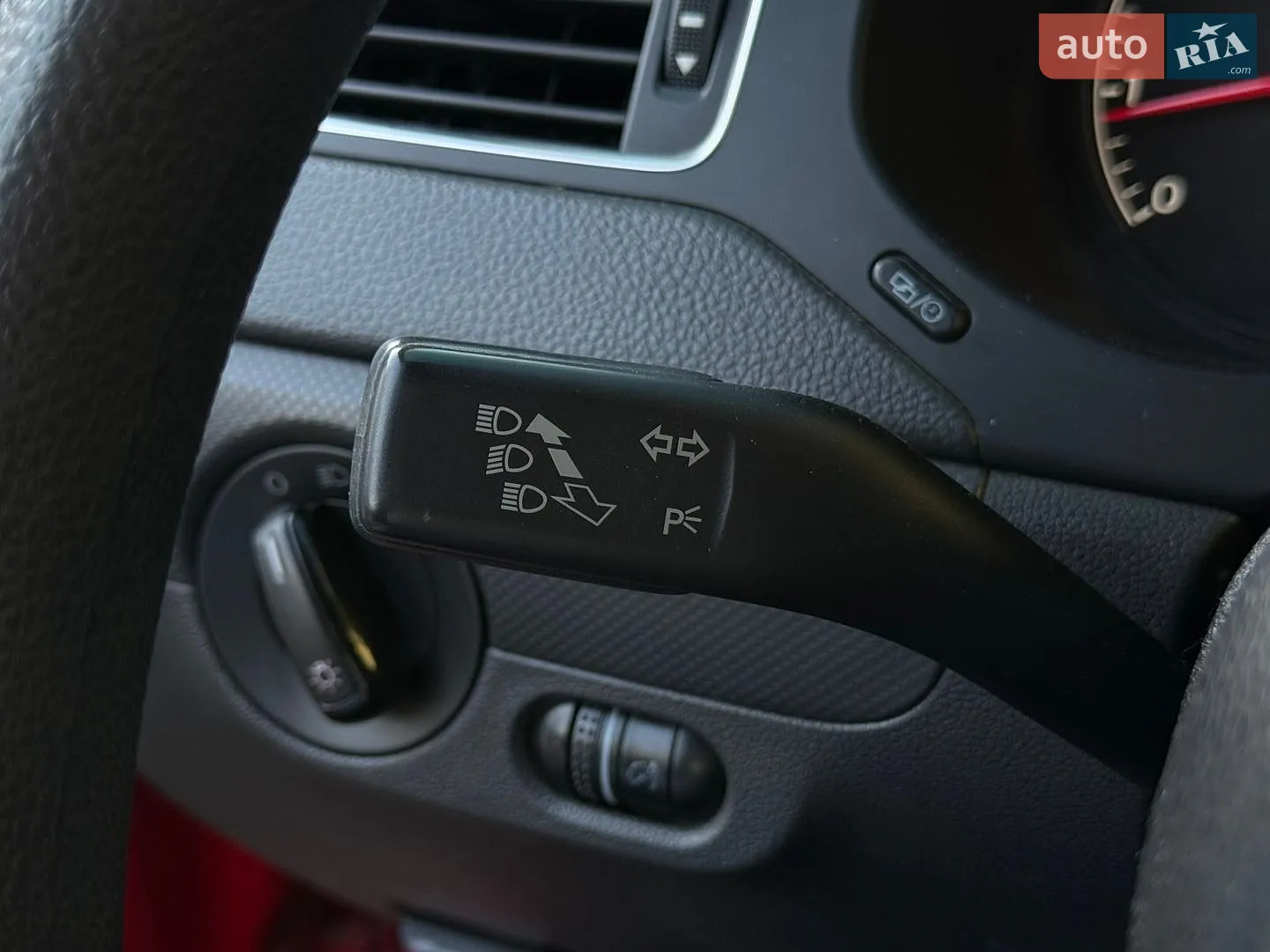 2013 Volkswagen Jetta - мініатюра 32