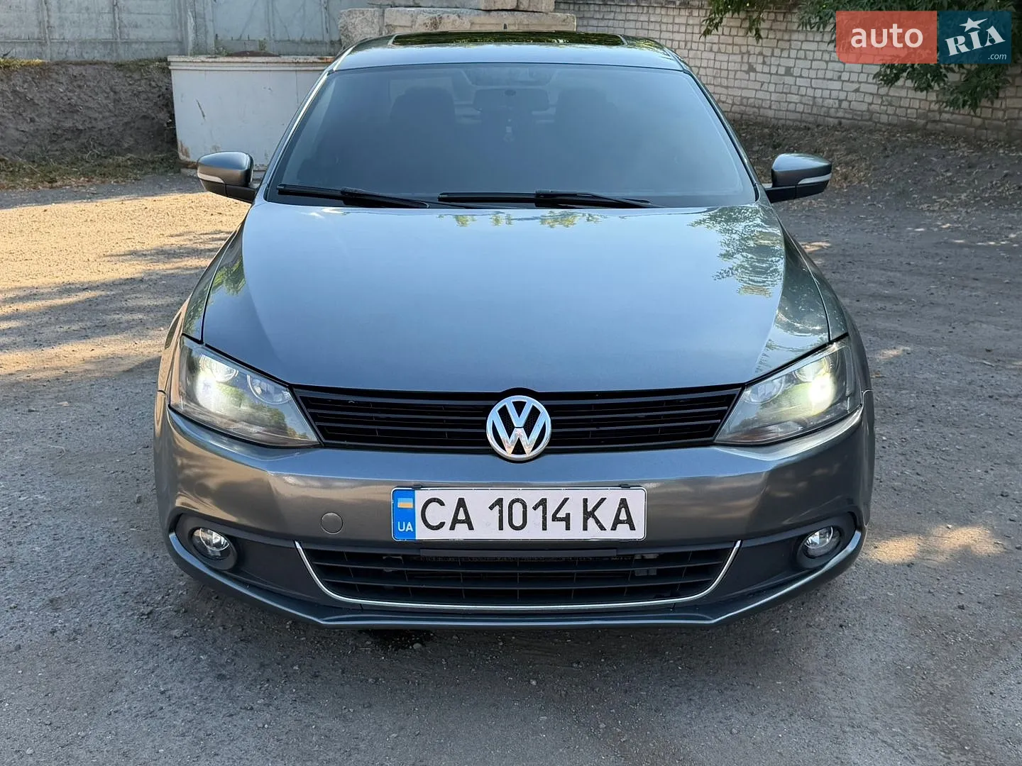 2011 Volkswagen Jetta - мініатюра 2
