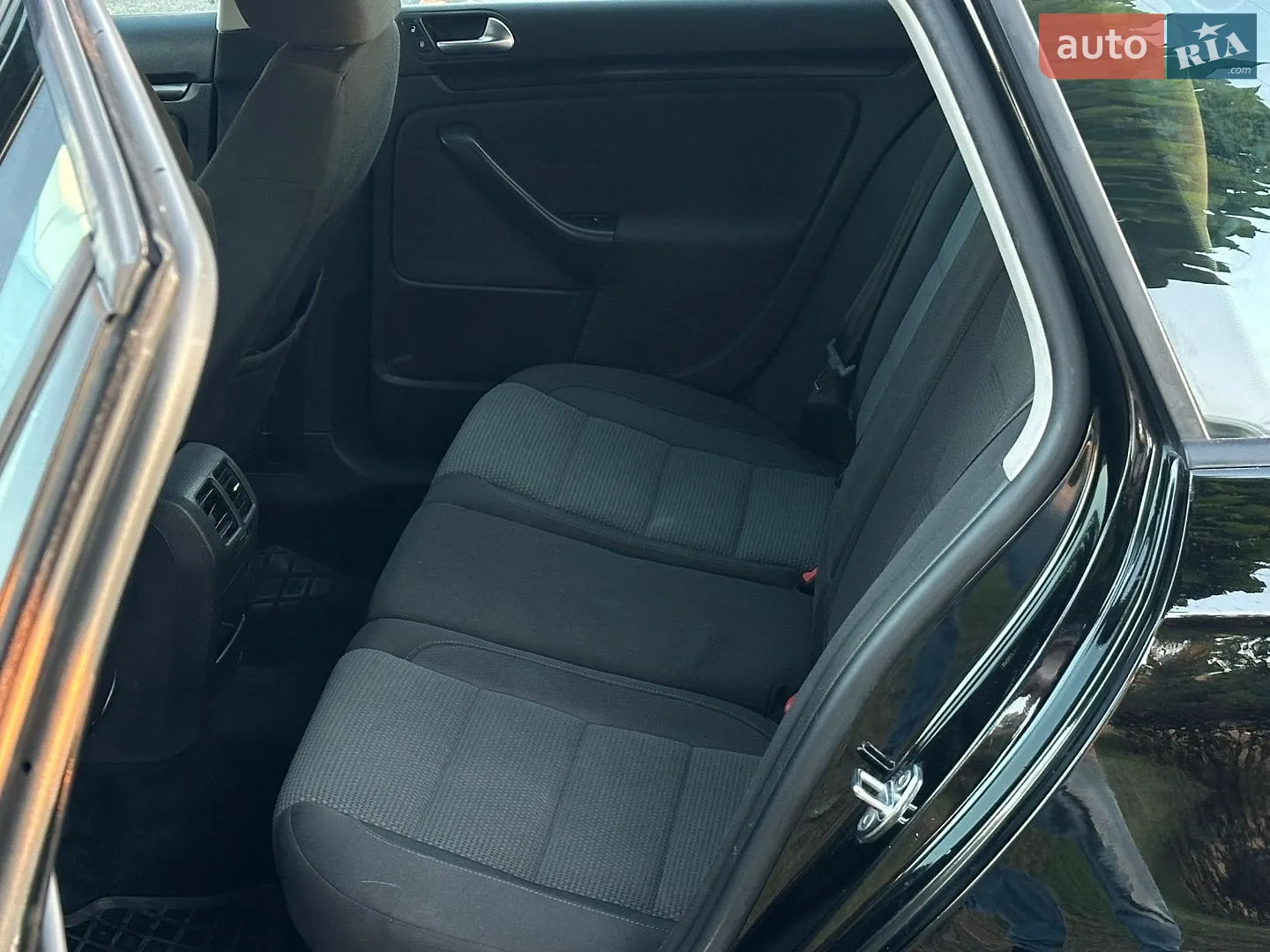 2011 Volkswagen Jetta - мініатюра 21