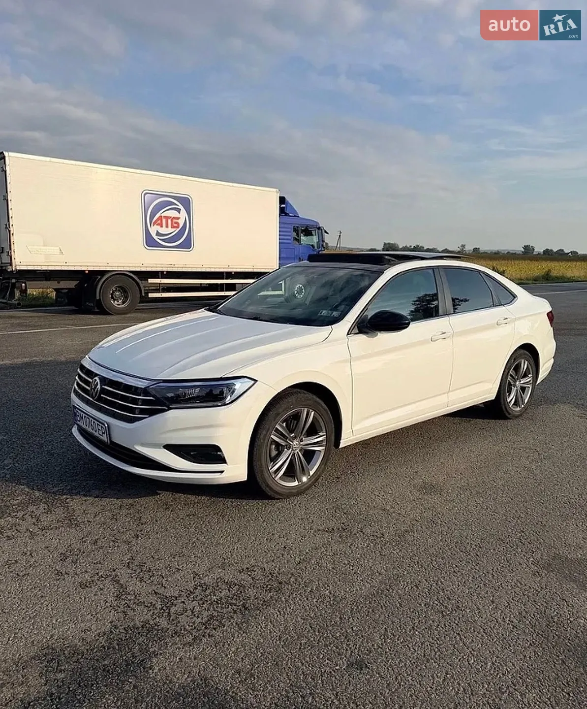 2018 Volkswagen Jetta - фото 1