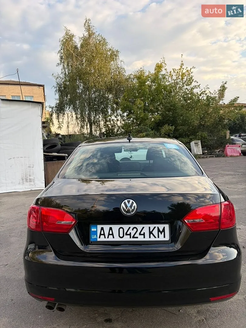 2010 Volkswagen Jetta - мініатюра 26