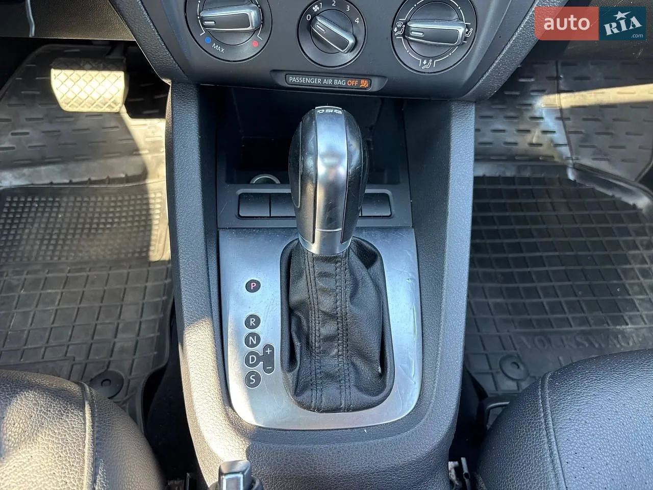 2012 Volkswagen Jetta - мініатюра 23