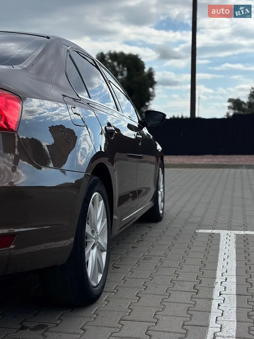 2011 Volkswagen Jetta - мініатюра 5