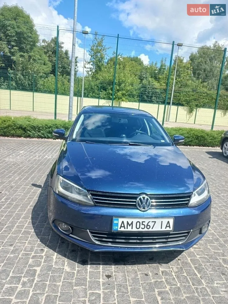 2011 Volkswagen Jetta - мініатюра 4