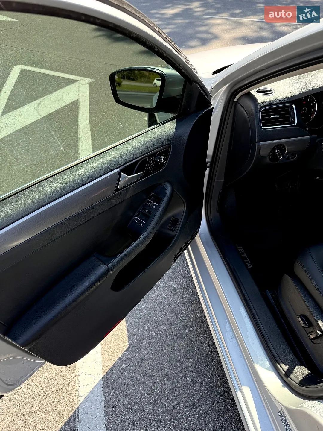 2013 Volkswagen Jetta - мініатюра 30
