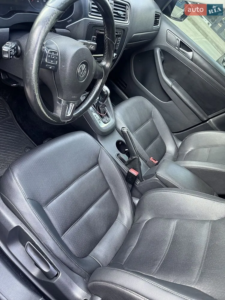 2012 Volkswagen Jetta - мініатюра 6