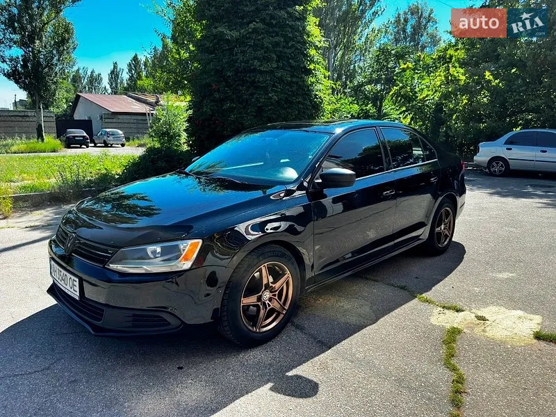 Volkswagen Jetta 2011