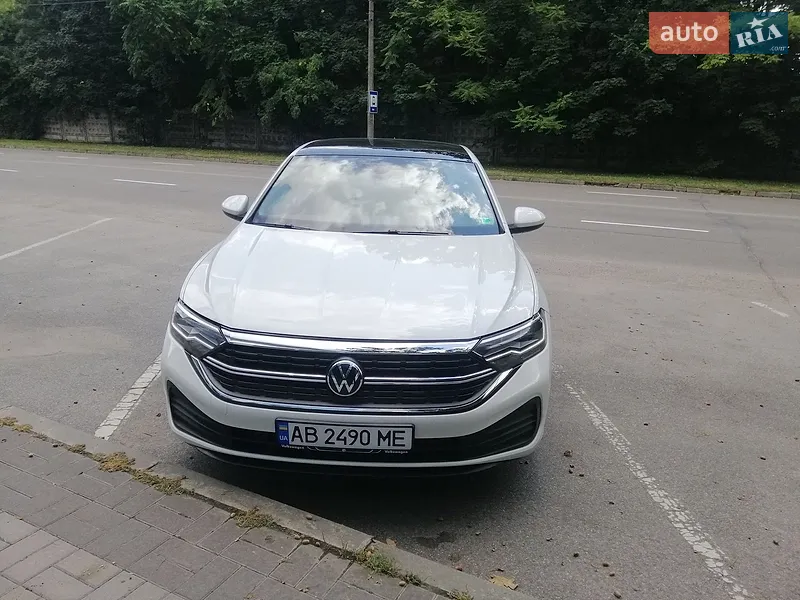 Volkswagen Jetta 2024