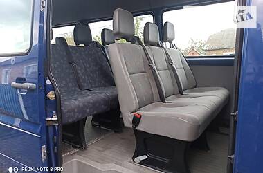 Грузопассажирский фургон Volkswagen LT 2006 в Луцке