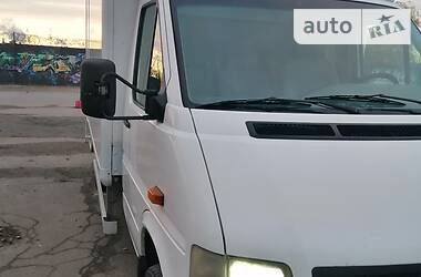 Грузовой фургон Volkswagen LT 2003 в Луцке